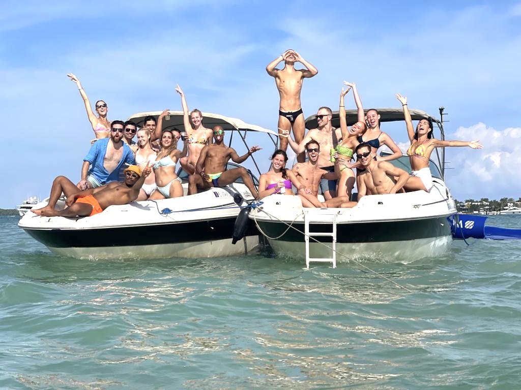 %Miami Yacht Rentals%