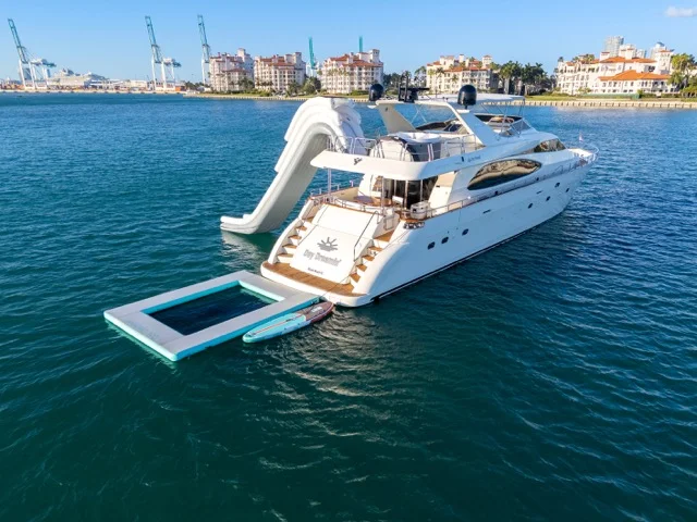 %Miami Yacht Rentals%