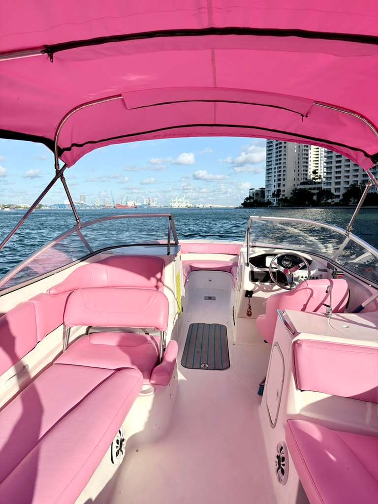 %Miami Yacht Rentals%