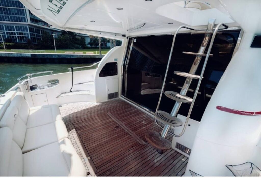 %Miami Yacht Rentals%