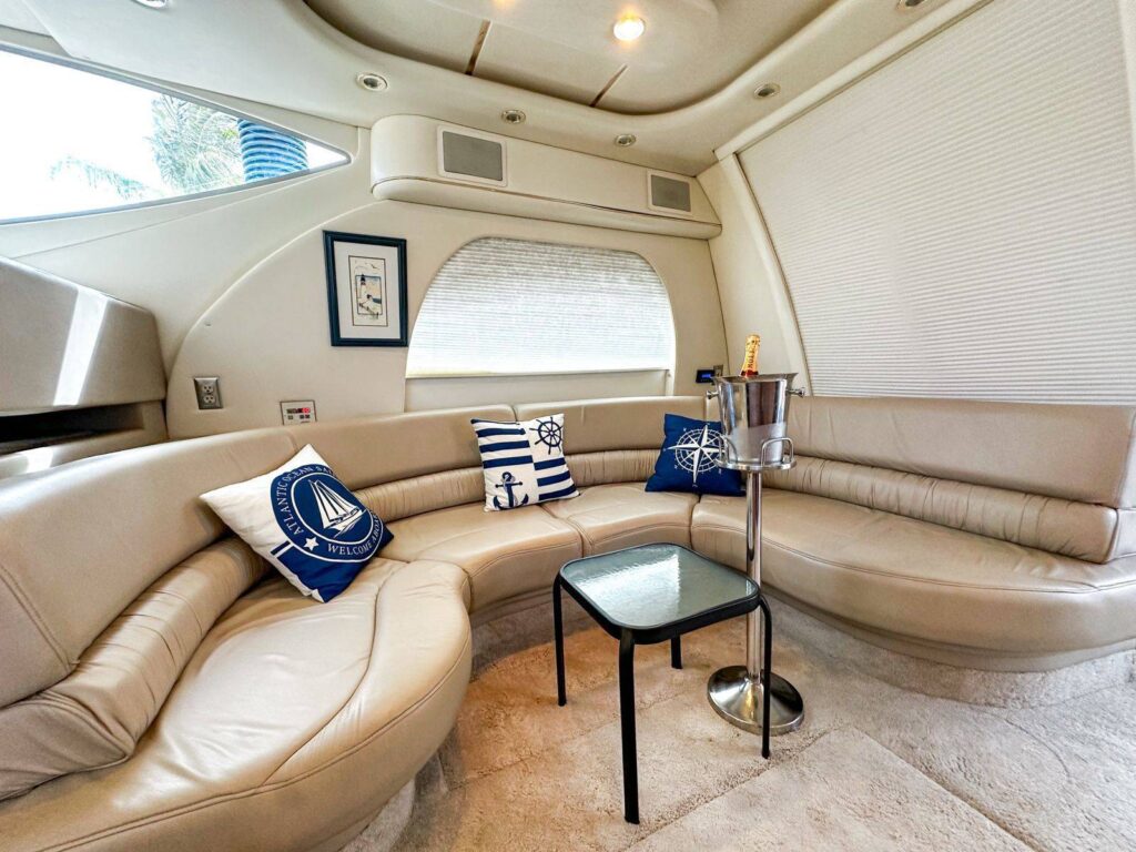 %Miami Yacht Rentals%