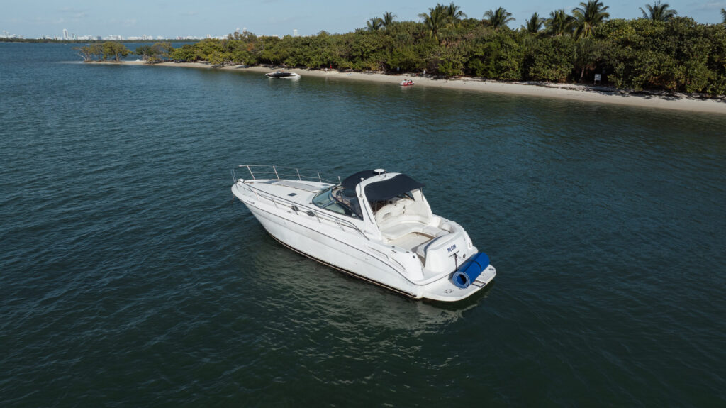 %Miami Yacht Rentals%
