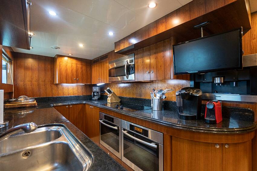 %Miami Yacht Rentals%