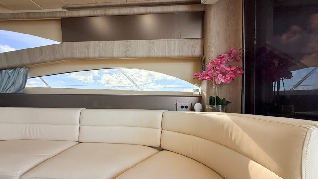 %Miami Yacht Rentals%
