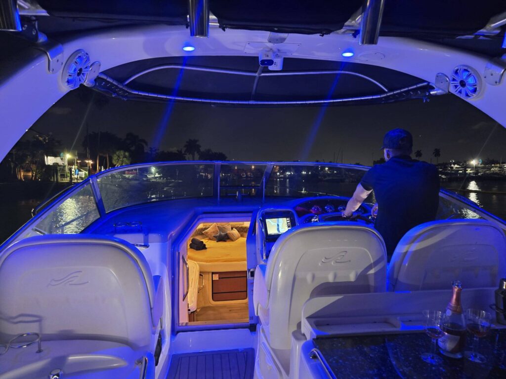 %Miami Yacht Rentals%