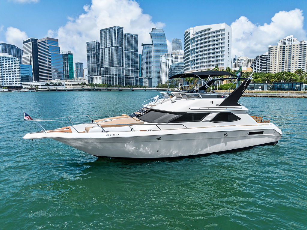 %Miami Yacht Rentals%