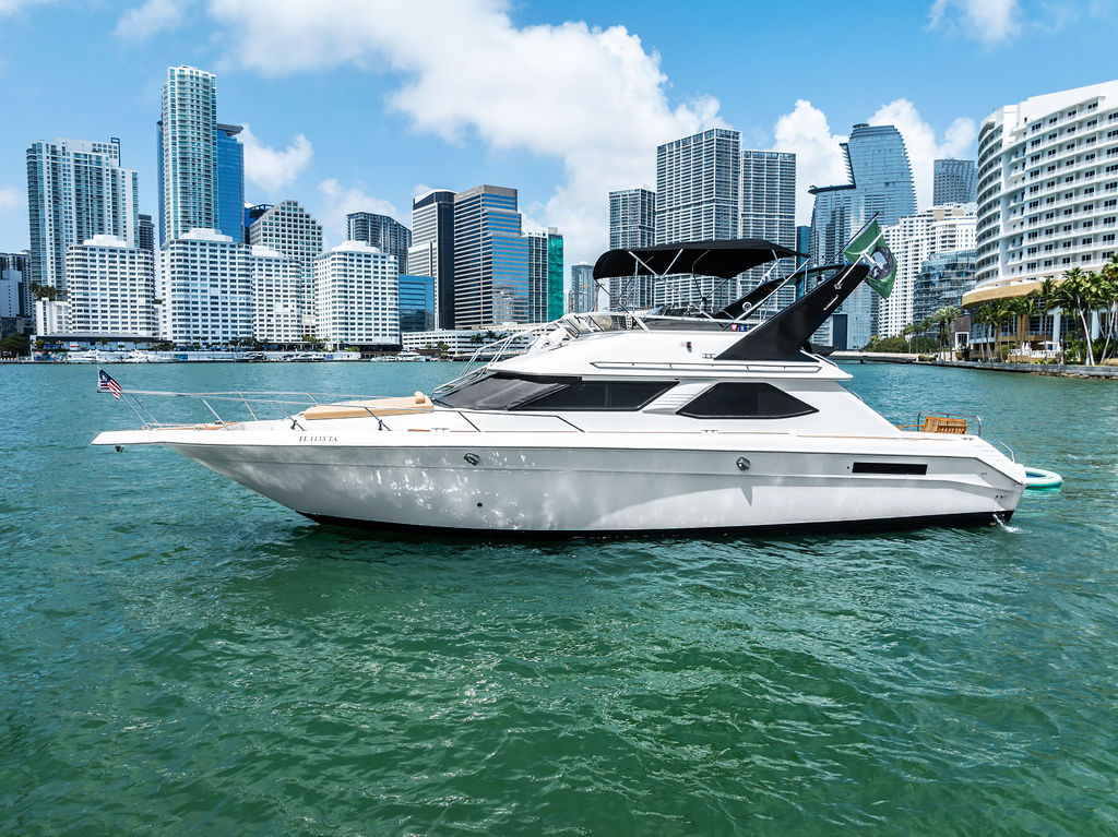 %Miami Yacht Rentals%