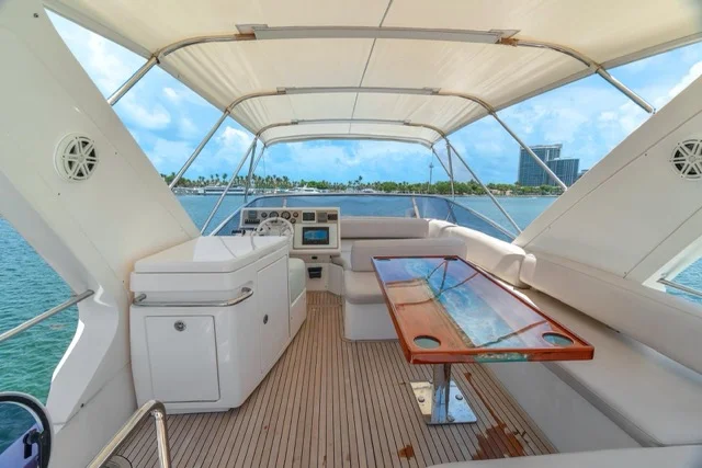 %Miami Yacht Rentals%